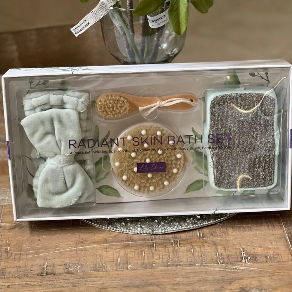 Radiant Skin Bath Set